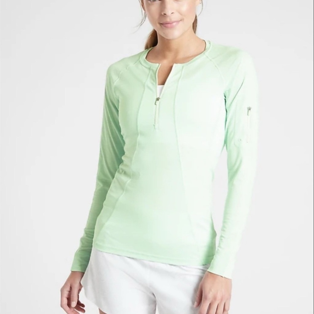 Athleta Pacifica UPF 50+ Long Sleeve Top in Mint Sorbet Size Medium